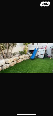 דו משפחתי, ברקת 68, אחוזת גדרה, גדרה