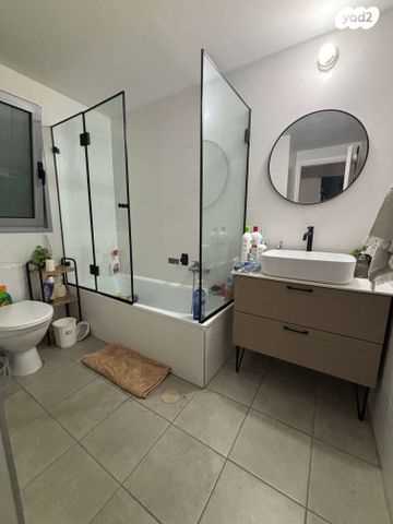 דירה, אריק איינשטיין 14, הכרם ג', עכו