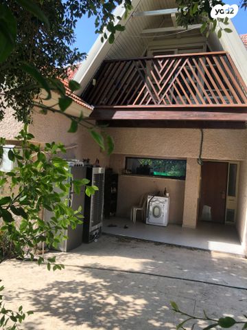 בית פרטי/ קוטג', דליות 37, גמלא, קצרין