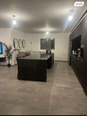 הרבי מלובאוויטש 40