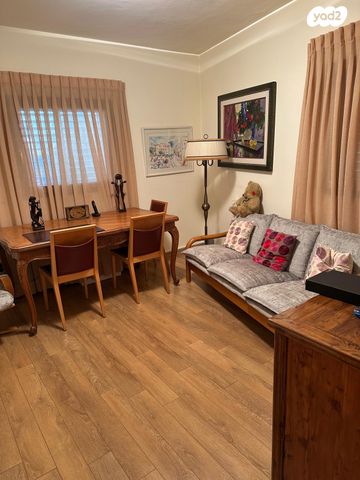 בית פרטי/ קוטג', דפנה 22, גבעת האירוסים, נס ציונה