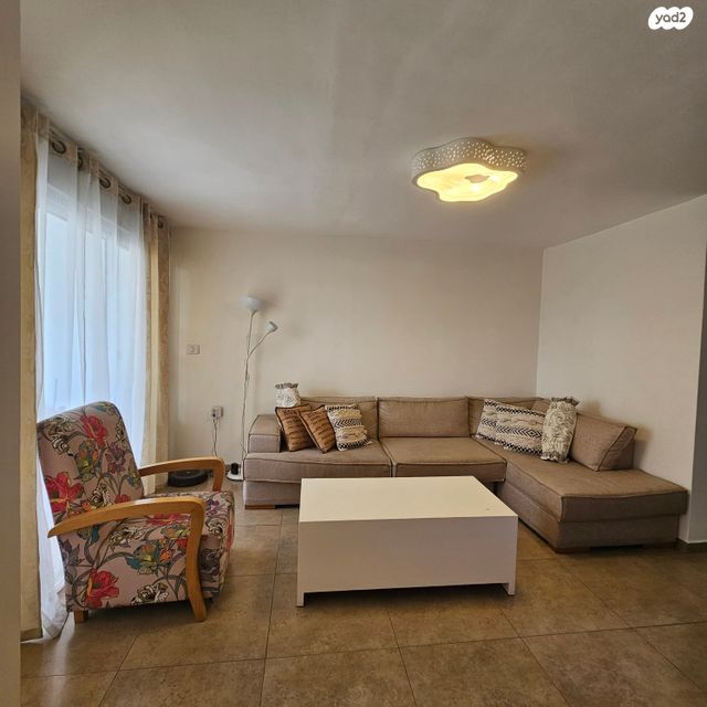 דירה, הכלנית 24, רובע ח', אשדוד