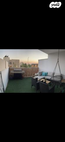 דירה, חבקוק הנביא 33, רמת אבי עזרי / רמת בית שמש ג-1, בית שמש