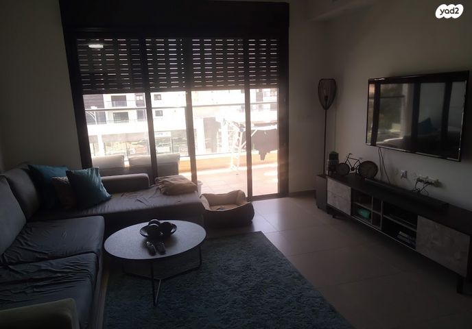 דירה, רובין 6, אבני חן, חריש