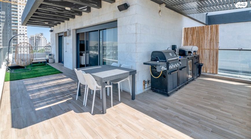 גג/ פנטהאוז, הנמל 2, נאות רבין, יבנה