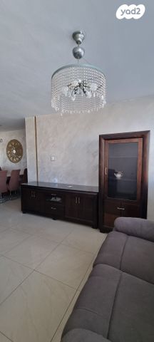 מרדכי נמיר 9