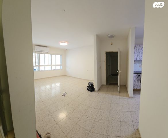 דירה, טרומפלדור 22, צפון מזרח מרכז העיר, נתניה