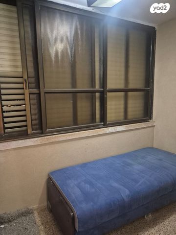 דירה, נתן אלבז 10, הראשונים, שלומי