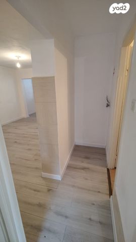 דירה, יחזקאל 84, עמידר, פרדס חנה כרכור