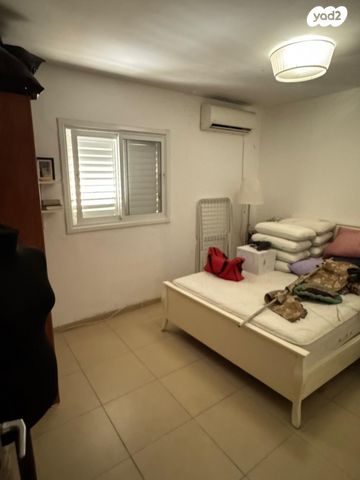 דירה, חלמית 20, עמידר, בת ים