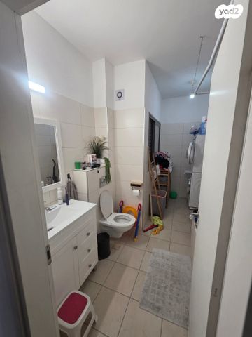 דירה, דרך השלום 180, רמת רבין מערב, כרמיאל