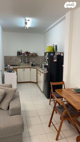 דירה, שושנת הכרמל 27, כרמל מערבי, חיפה