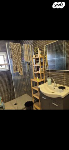 דירה, הציונות 10, קרית היובל, ירושלים