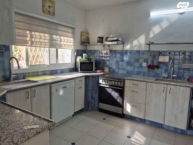 בית פרטי/ קוטג', ברקת 39, קדומים, קדומים