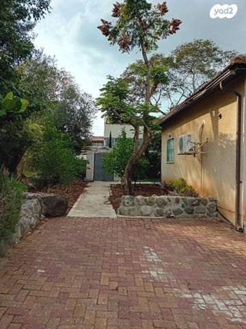 בית פרטי/ קוטג', הנרקיסים 1, גבעת אבני, גבעת אבני