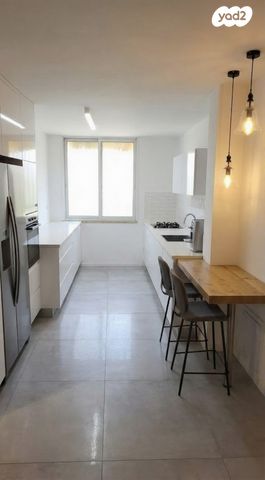 דירה, הדרור 5, המרכז, קרית אונו