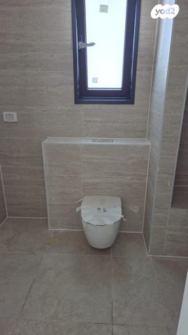 גג/ פנטהאוז, הרב שלום שבזי 201, פסגות אפק, ראש העין