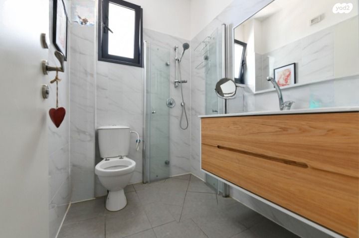 דירה, יצחק נבון 5, נאות אריאל שרון, קרית אונו