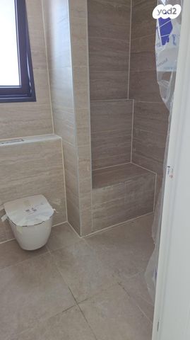 גג/ פנטהאוז, הרב שלום שבזי 201, פסגות אפק, ראש העין