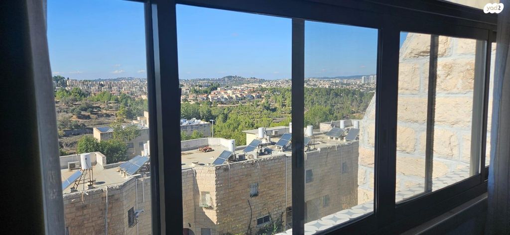 דירה, בושם 6, גילה, ירושלים