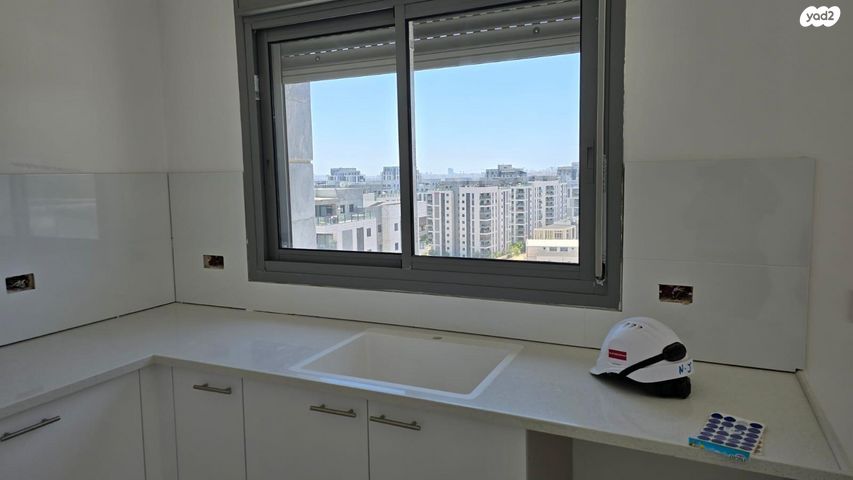 דירה, נאוה סמל 6, צומת סביון, קרית אונו