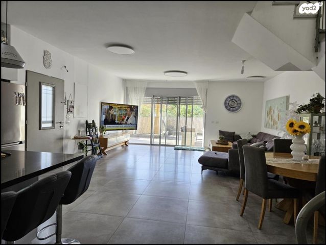 דו משפחתי, יהלום 56, שערי תקווה, שערי תקווה