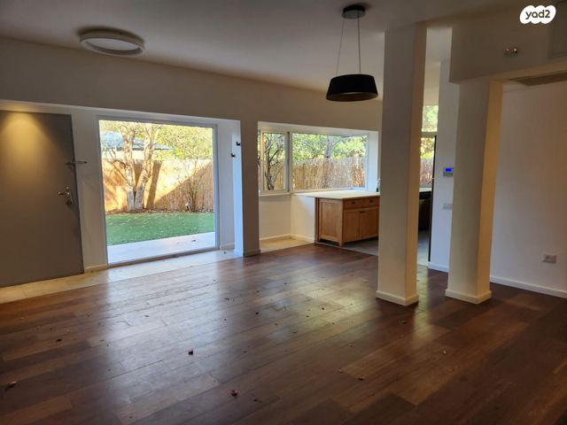 דירת גן, ארנון 19, אלון, רמת השרון