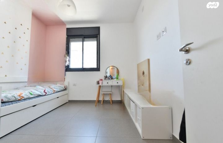 דירה, יצחק נבון 5, נאות אריאל שרון, קרית אונו