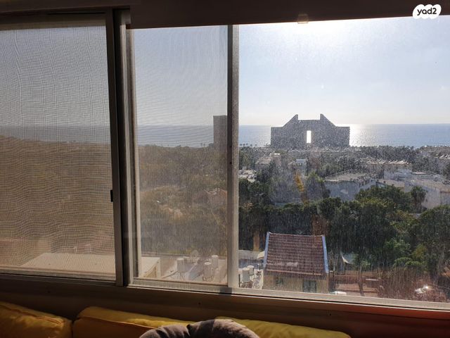 דירה, אסתר המלכה 30, נווה דוד, חיפה