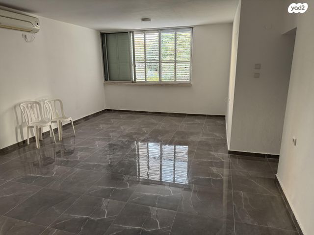 שמואל שרירא 1