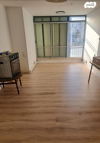 קרן היסוד 37