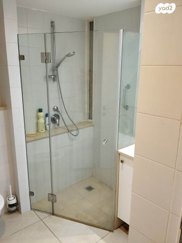 דירה, הטייסים 34, גבעת הורדים, רסקו, ירושלים