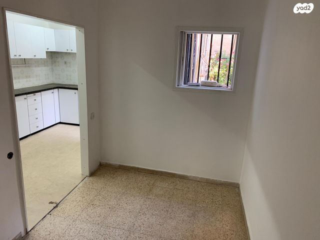 דירה, צבי הירשפלד 23, רמז, מערב ותיק, ראשון לציון