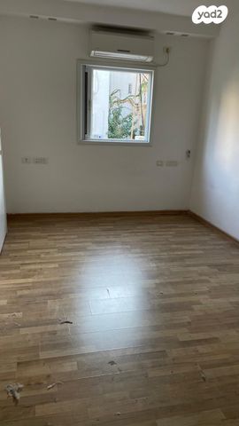 דירה, א.ד. גורדון 53, הרצליה הצעירה, הרצליה