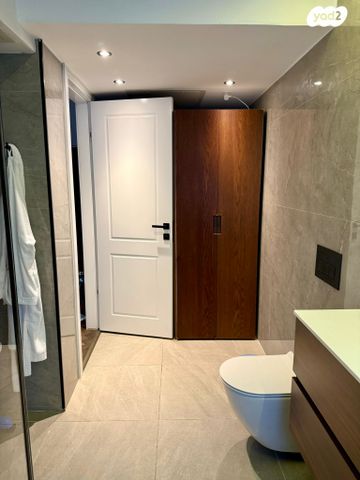 דירה, חובבי ציון 25, לב תל אביב, לב העיר צפון, תל אביב יפו