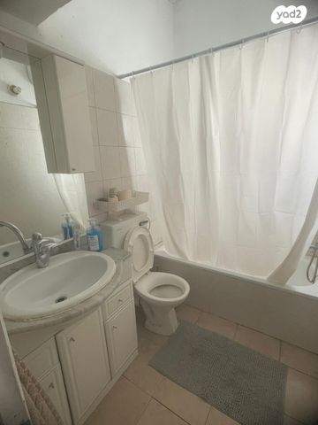 דירה, הרא"ה 190, נגבה, רמת גן