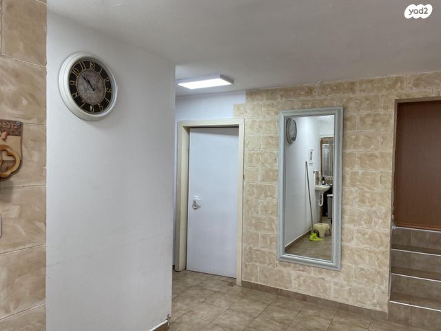 ברל כצנלסון 26