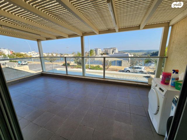 דירת גן, המפל 13, שער הגיא, יקנעם עילית