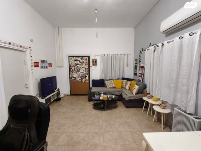 לוין אפשטיין 32