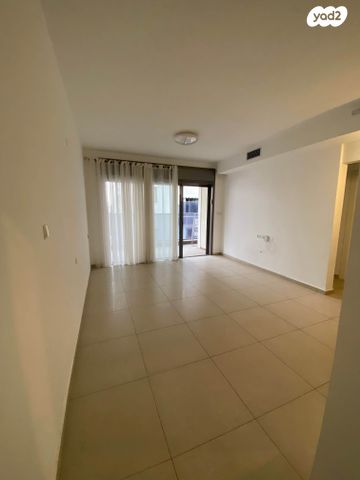 דירה, אליעזר בן יהודה 14, אגרובנק, חולון