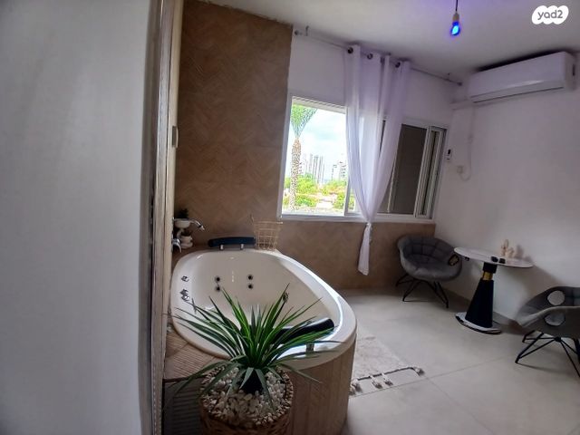 תיירות ונופש, הטייסים 91, אפרידר, אשקלון