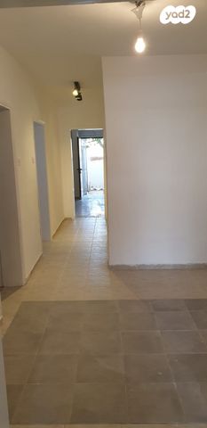 בית פרטי/ קוטג', הרב סוסו הכהן 23, שכונה ד', באר שבע