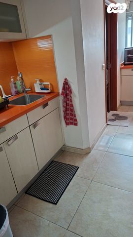 יחידת דיור, פנחס רוזן 40, הרצליה ב', הרצליה