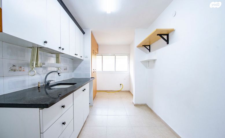 דירה, התחייה 19, נאות שושנים, חולון