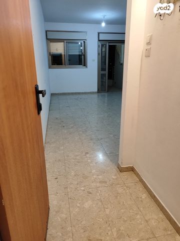 דירה, רא"ל חיים לסקוב 16, היובל, שרונה, רחובות