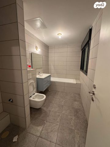 דירה, הר מירון 4, נווה ישראל, הרצליה