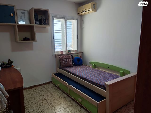 דירה, הגיבורים 12, שיכון ב, טבריה