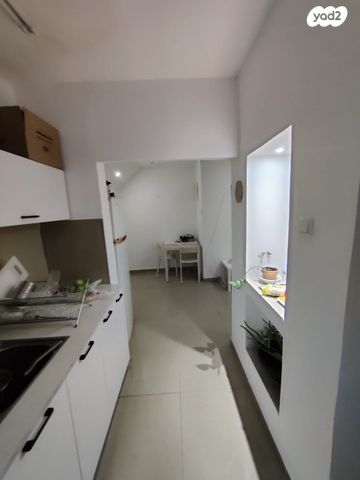 דירה, מדרגות צפת 18, מסדה, חיפה