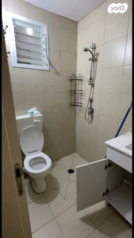 דירה, הר השקדים 1, מורדות ב, טבריה