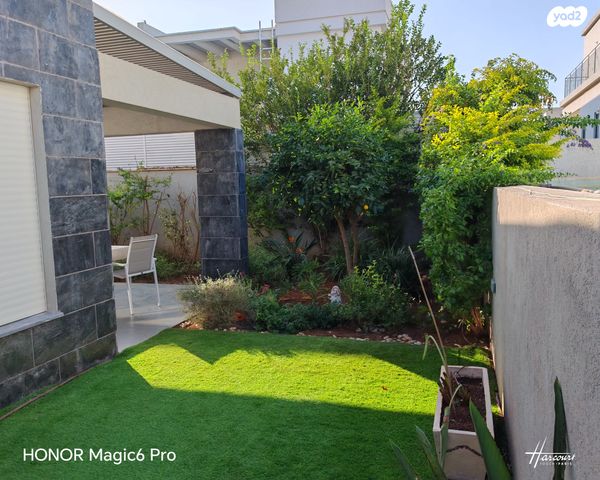 דו משפחתי, חשמונאים 111, עמידר, פרדס חנה כרכור